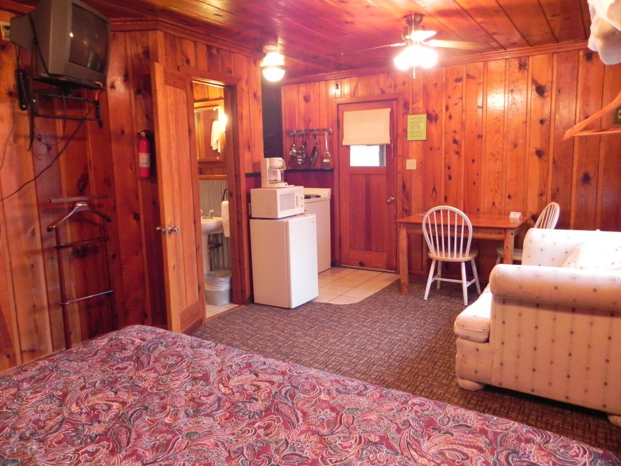 Apache Village Cabins Руидозо Экстерьер фото