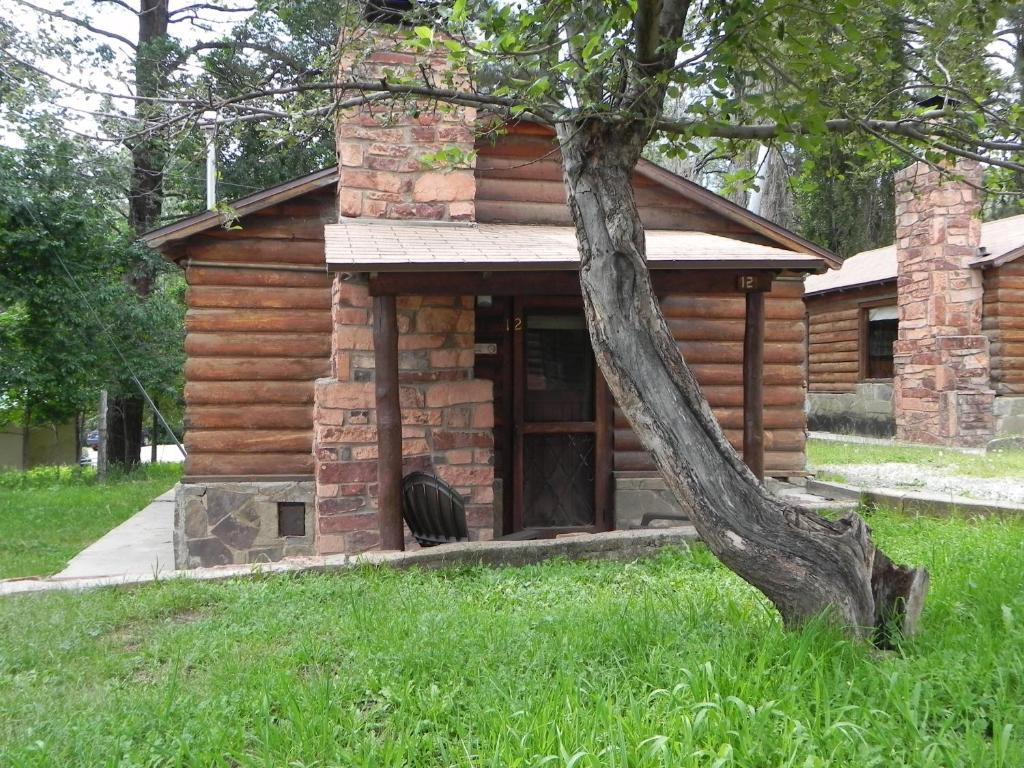 Apache Village Cabins Руидозо Экстерьер фото